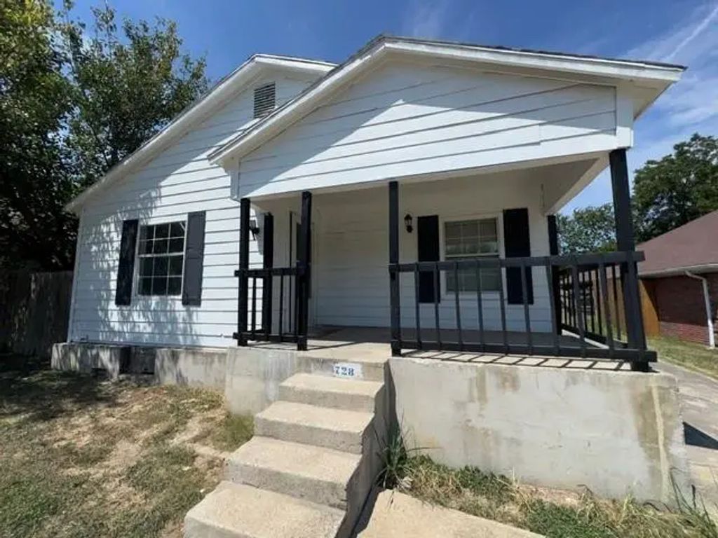 3728 S Main Street, Fort Worth