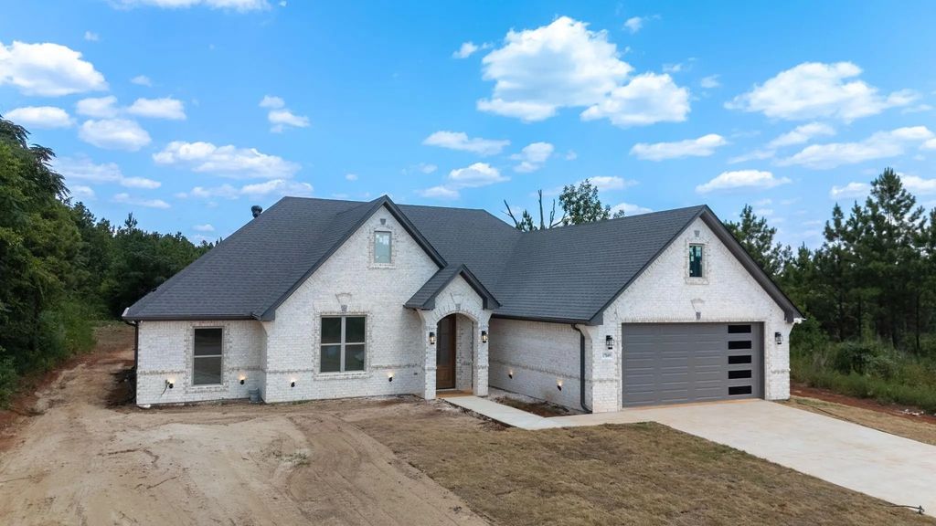 17049 Island Lake Drive, Tyler