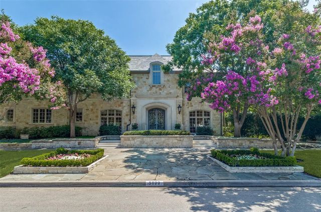 5800 Armstrong Parkway, University Park