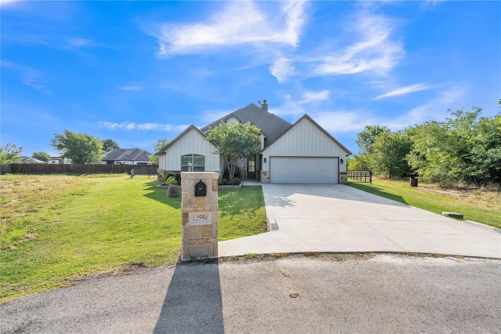 12550 Gumper Court, Fort Worth