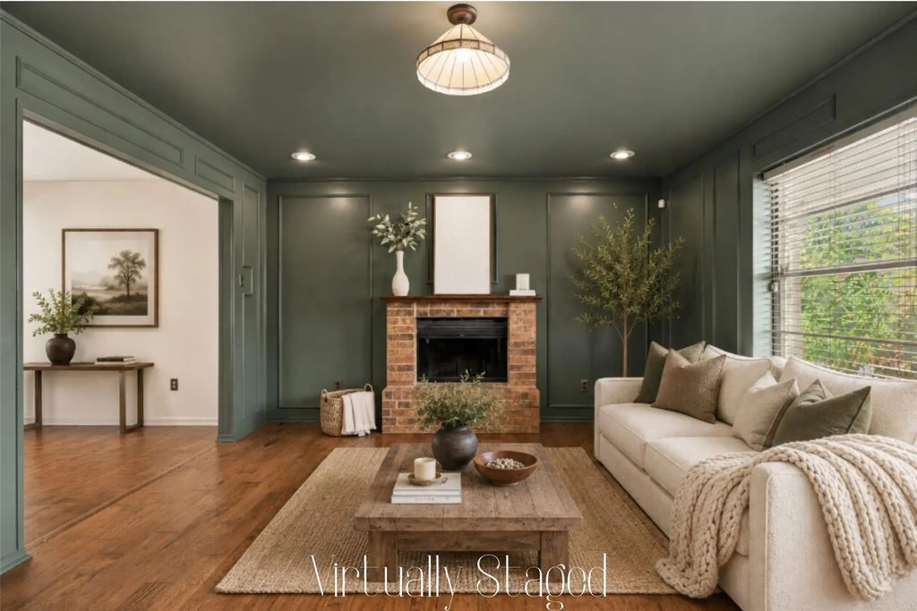 320 Kate Court, Keller