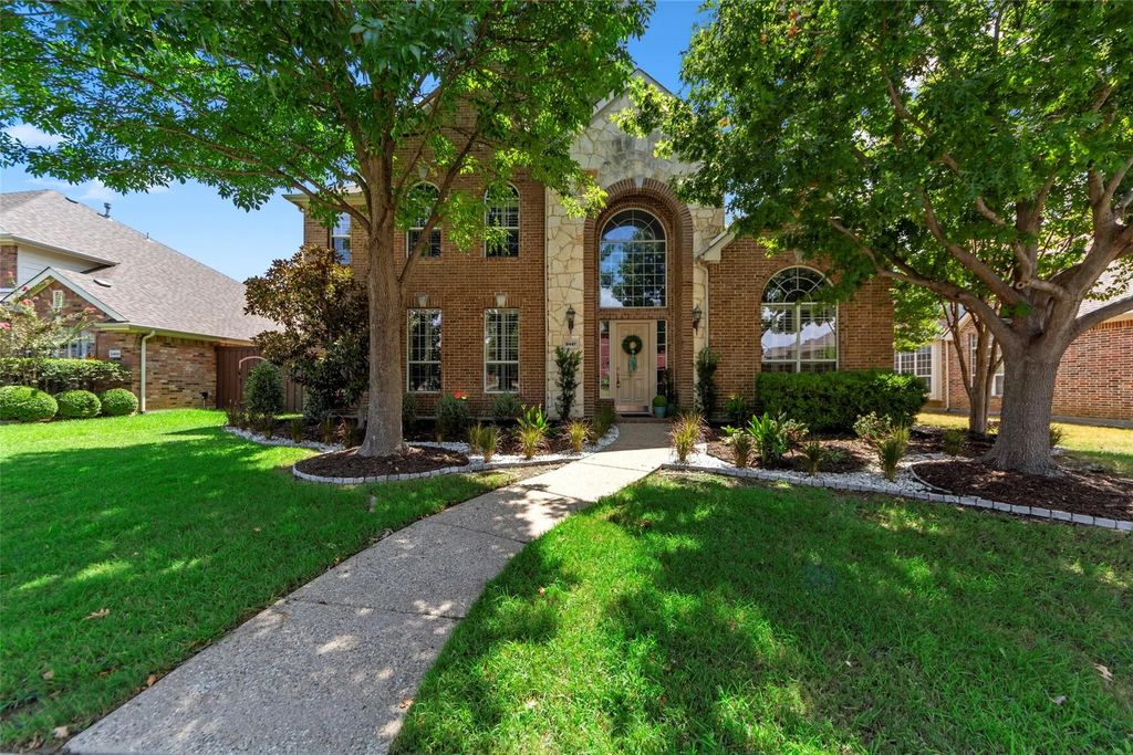 2447 Blackstone Drive, Frisco