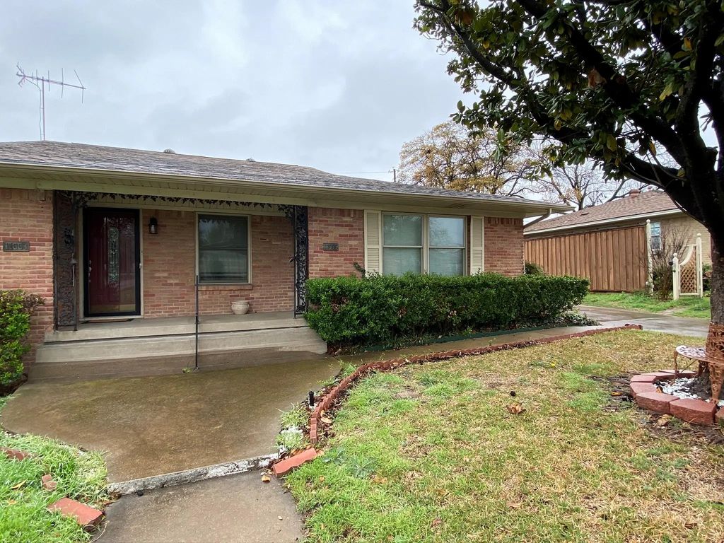 11005 Wyatt Street, Dallas