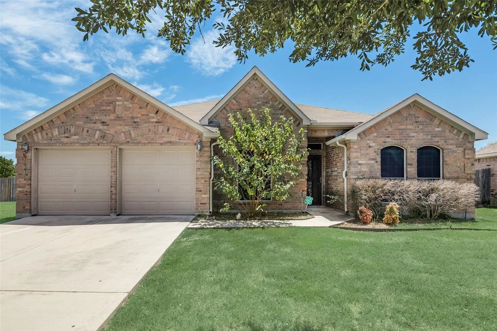 621 Tumbleweed Drive, Forney