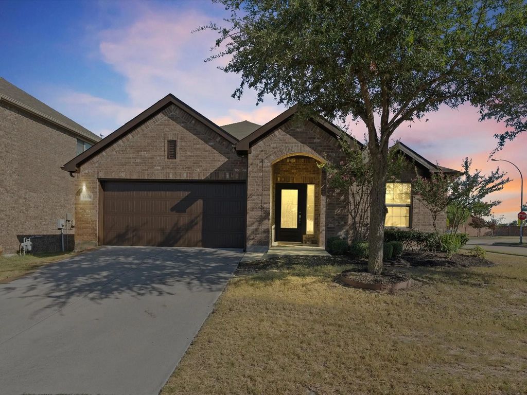 3500 Durango Root Court, Fort Worth