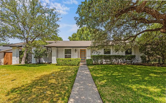 3745 Blue Trace Lane, Farmers Branch