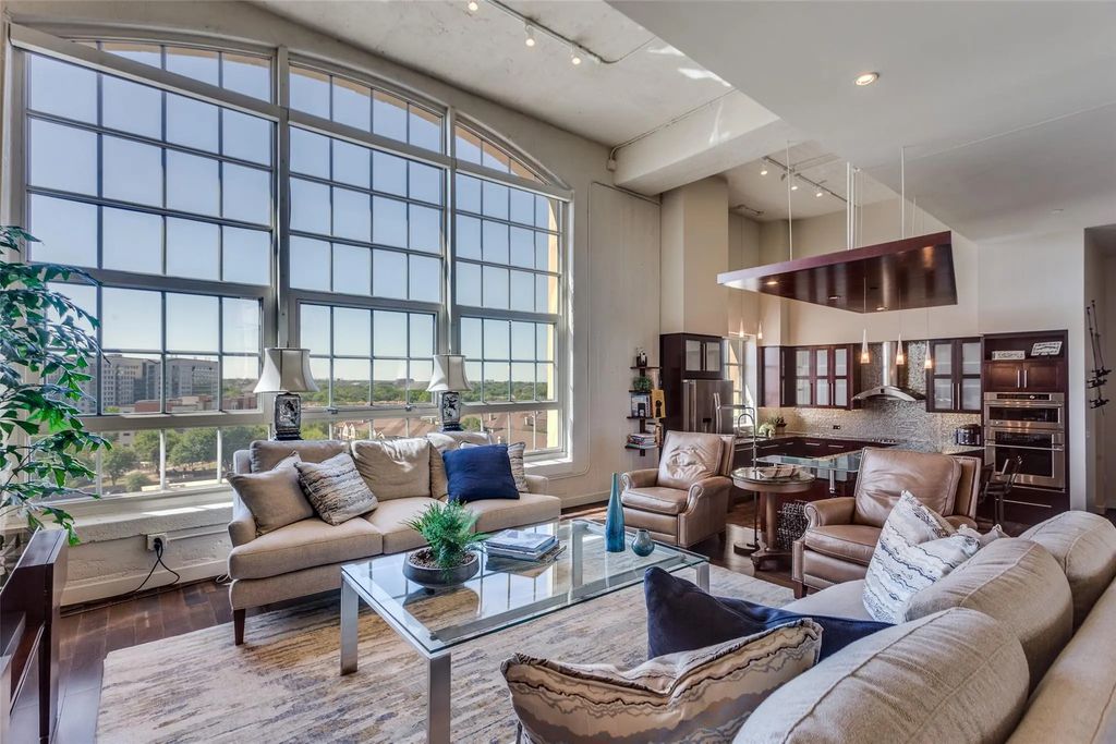 2600 W 7th Street 1717, Fort Worth