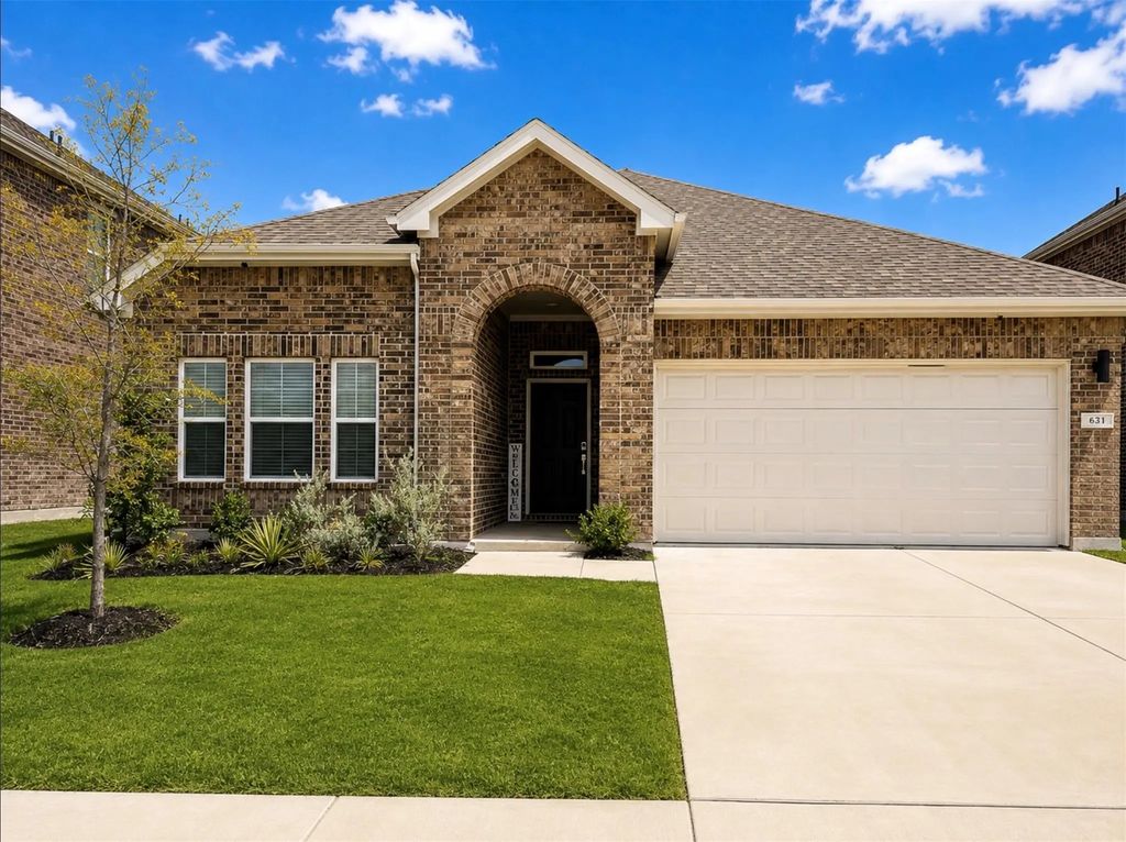 631 Cari Lane, Forney