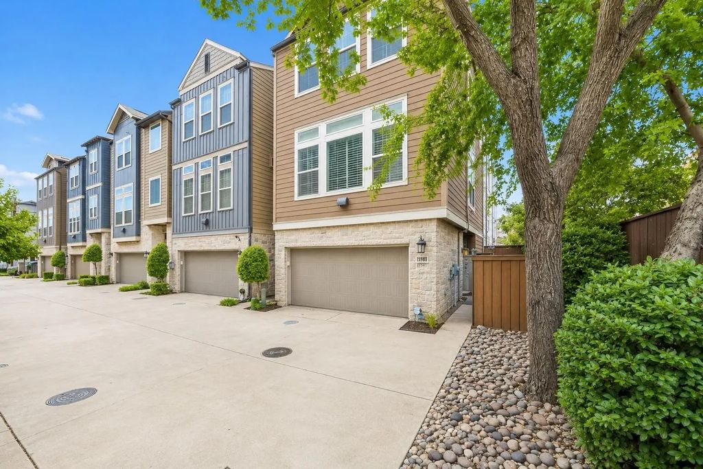 5981 Evening Star Place, Dallas