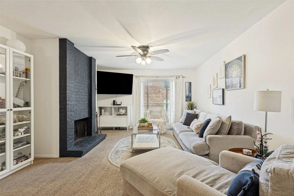 10536 Stone Canyon Road 119, Dallas