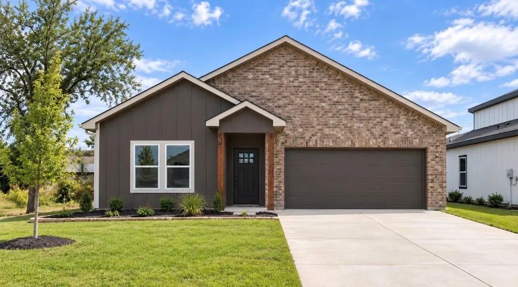 119 Loon Bay Drive, Gun Barrel City