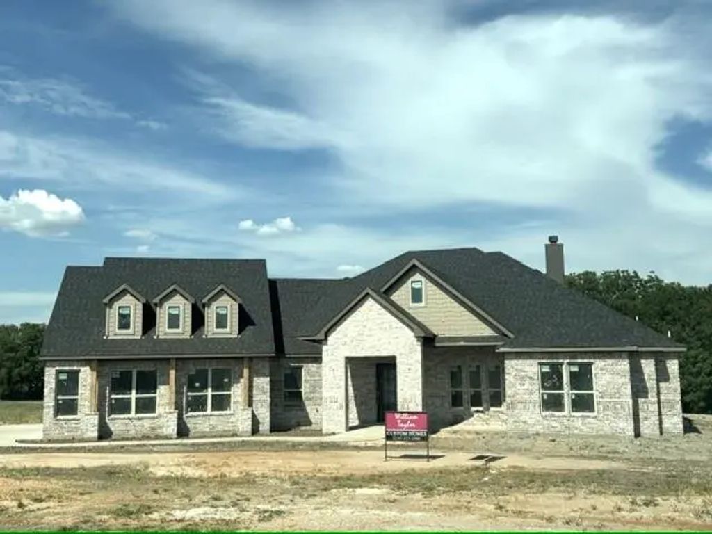 69 Luther Lane, Sherman