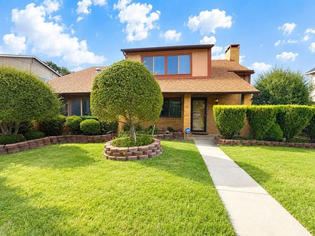 1734 Hartford Drive, Carrollton