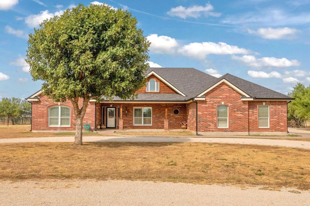 434 County Road 336, Tuscola