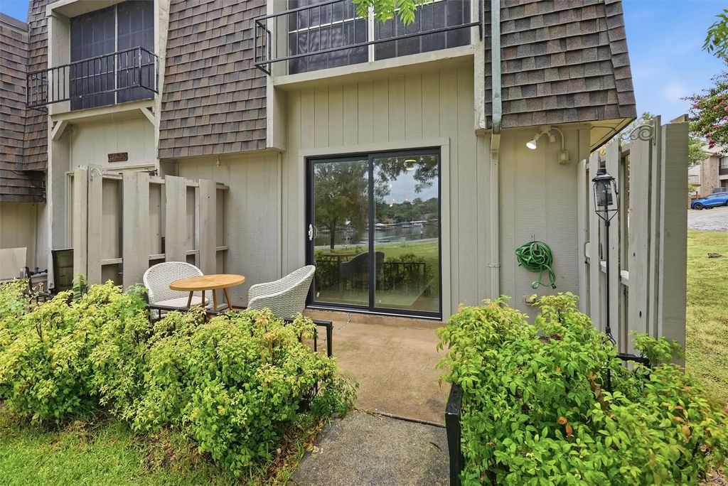 4318 Overlook Court, Granbury