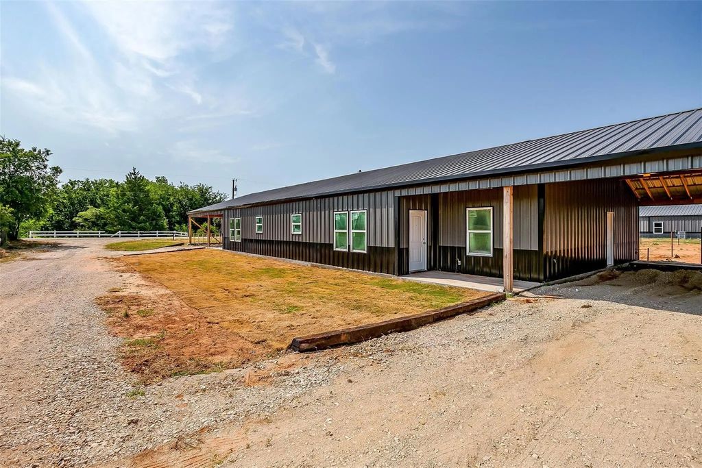 20b Frost Lane 20b, Mineral Wells