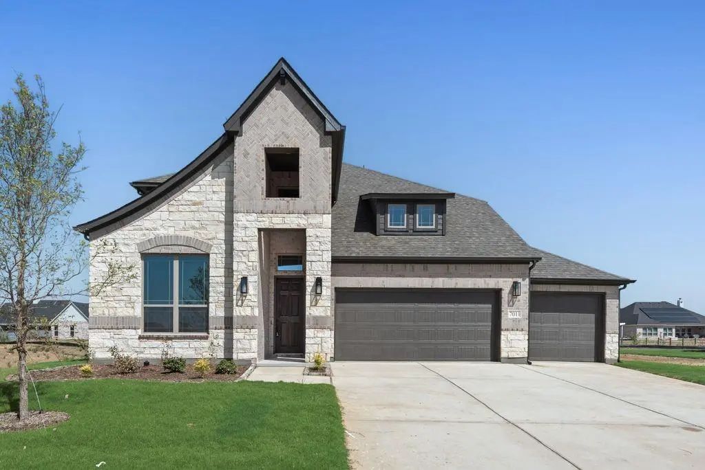 7011 Lilly Lane, Sanger