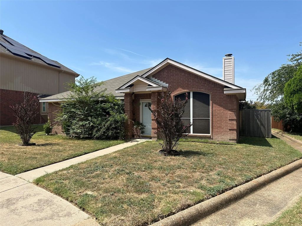 1811 Stewart Street, Cedar Hill