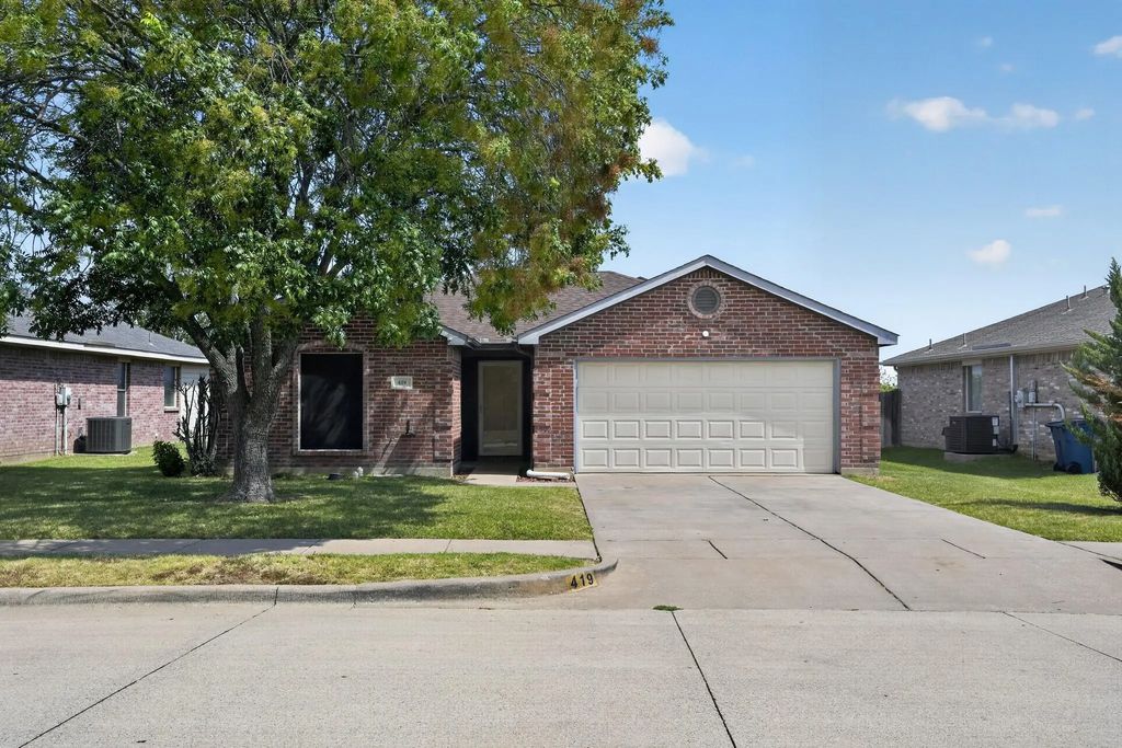 419 Murphy Road, Burleson