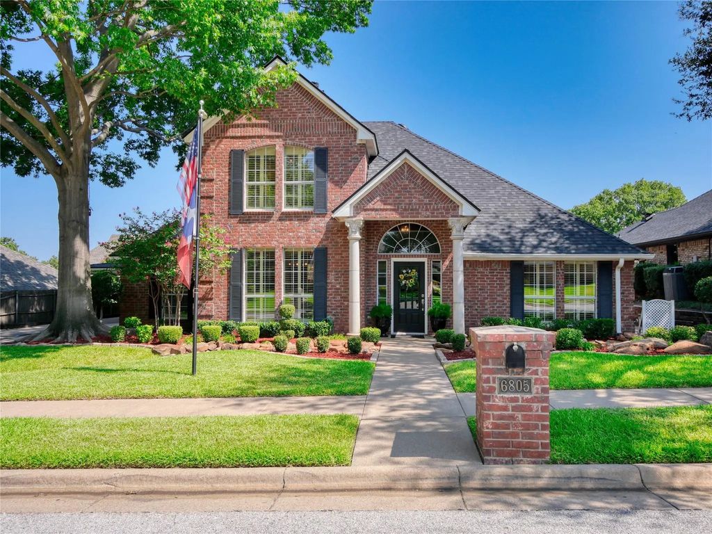 6805 Potomac Parkway, Arlington