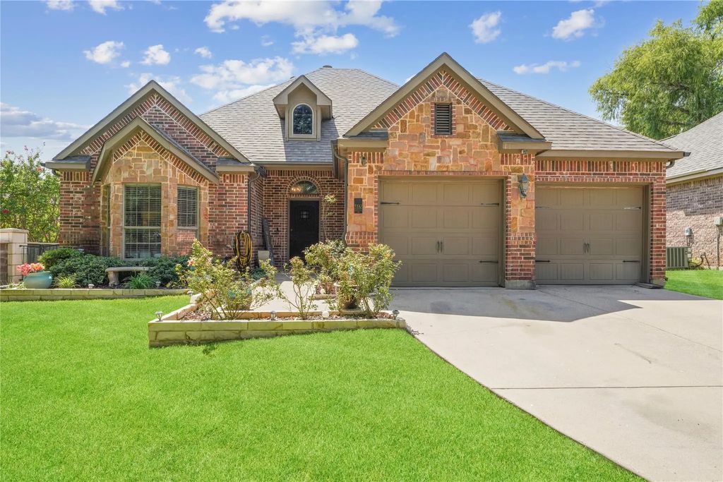 5132 Southpoint Drive, Arlington
