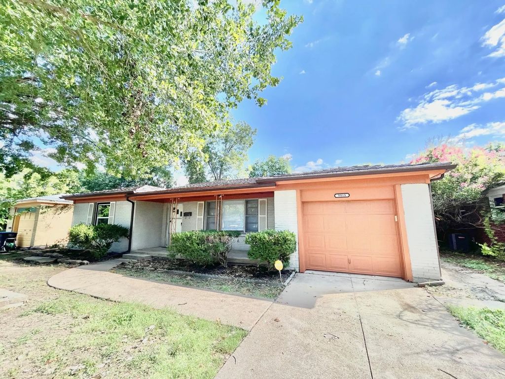 5513 Santa Barbara Avenue, Fort Worth