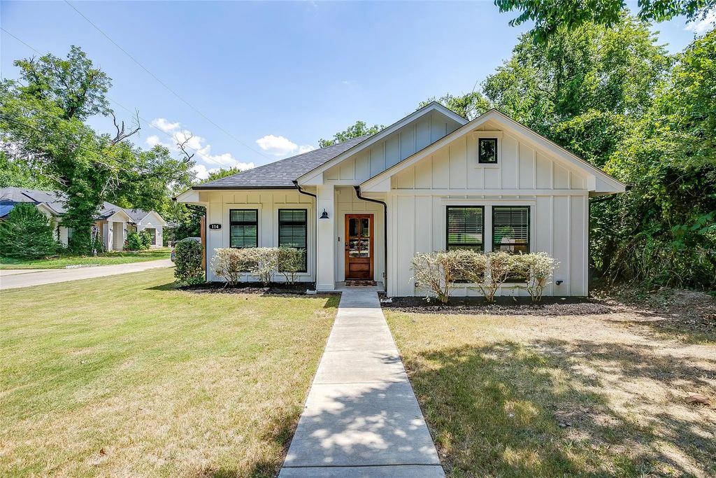 114 Tuggle Street, Waxahachie