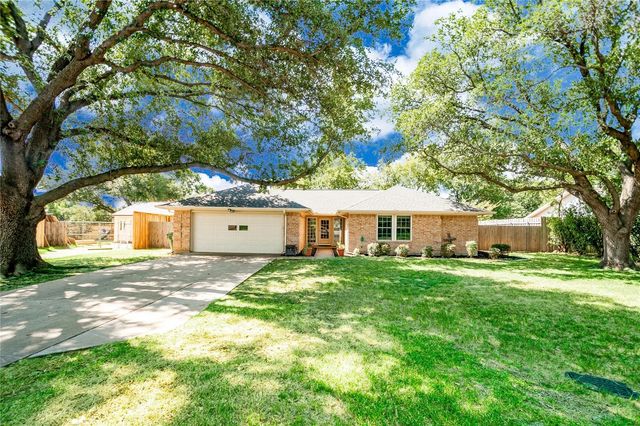 1109 Stapleton Lane, Flower Mound