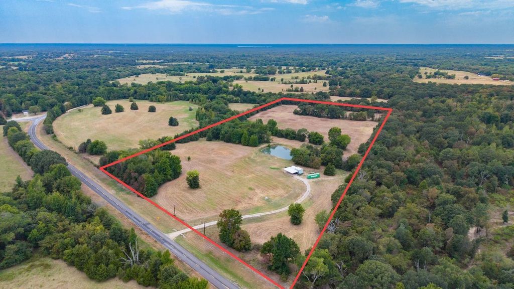 14372 Farm Road 269 S, Pickton