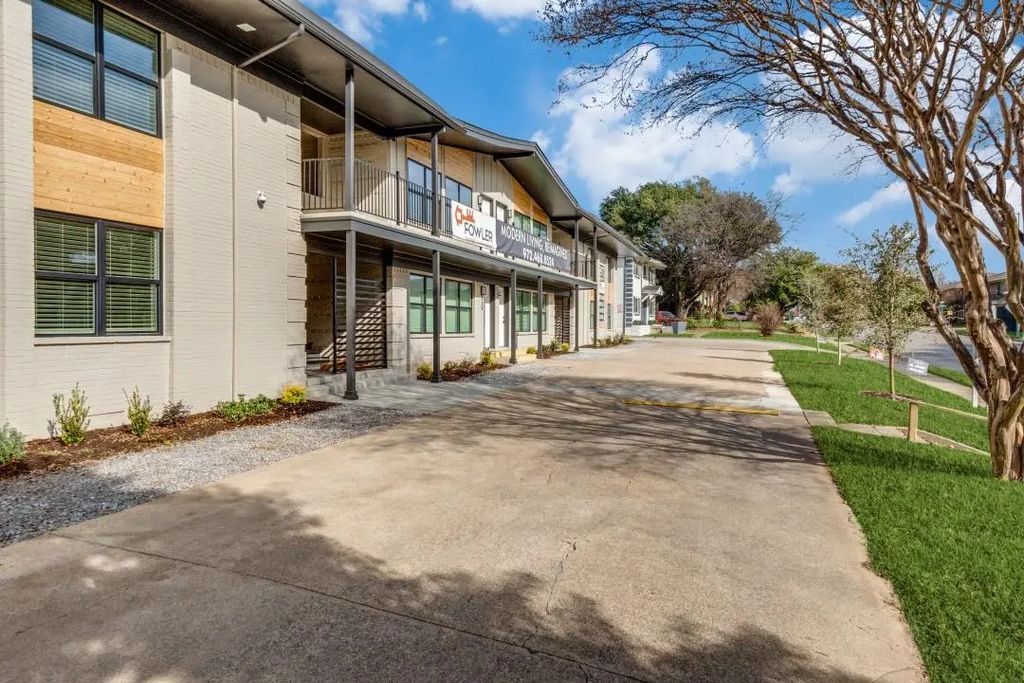 5917 Gaston Avenue 106, Dallas