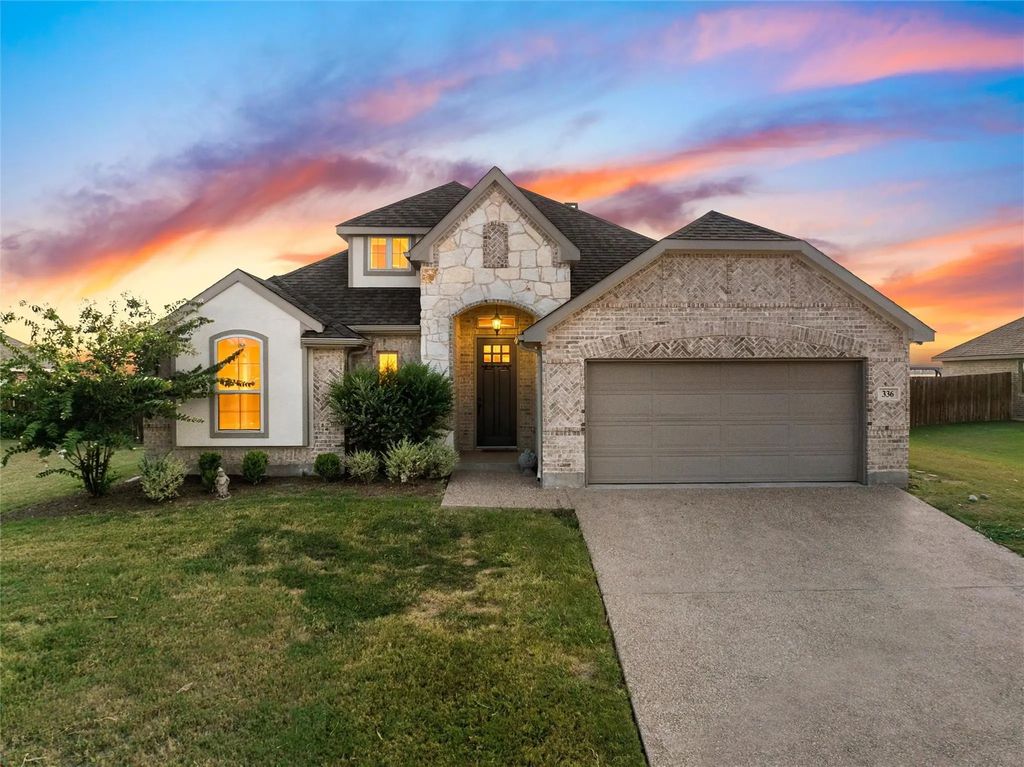 336 Oak Meadow Trail, Waco