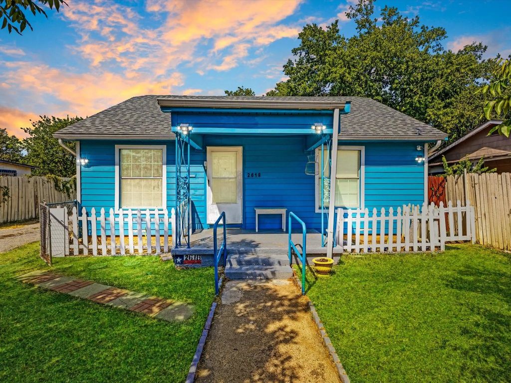 2618 Nw 23rd Street, Fort Worth
