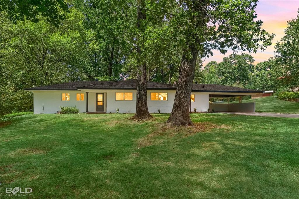 18 Lake Forest Hills, Shreveport