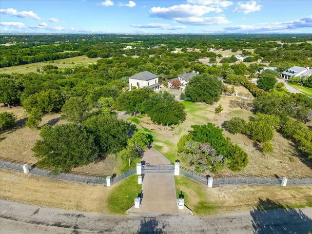 200 Falcon Ridge, Aledo