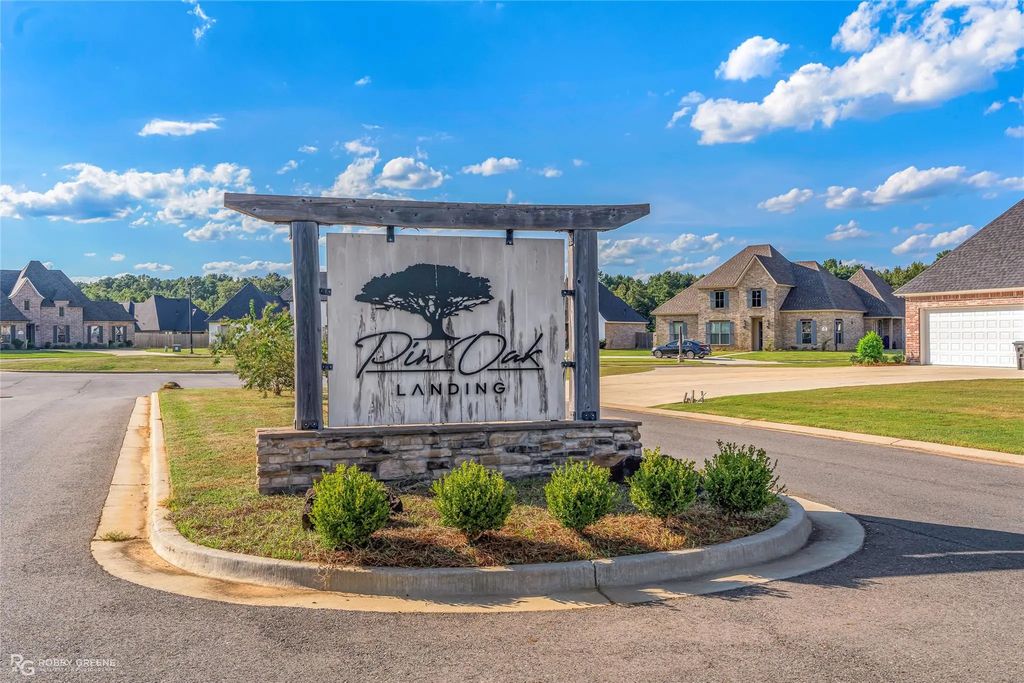 163 Sitka Loop, Haughton