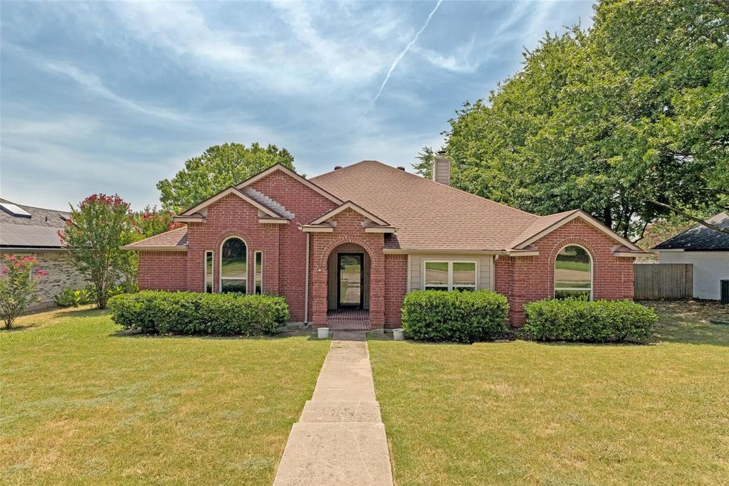 2407 Rockhill Road, McKinney