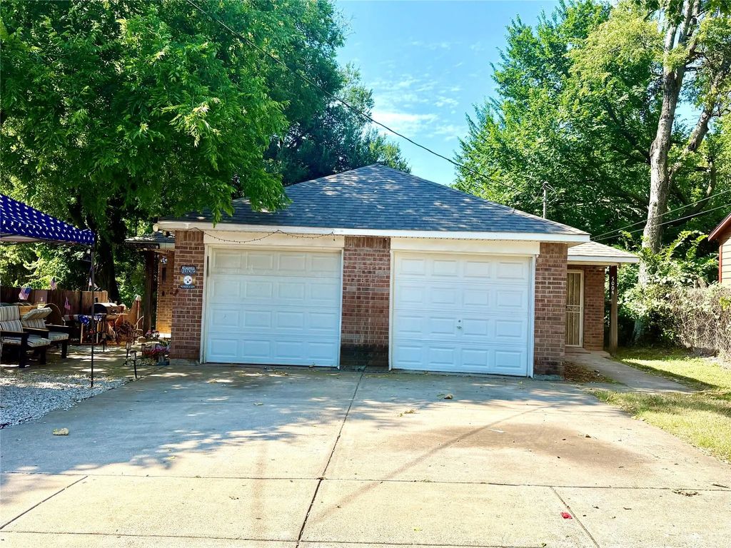 5004 Chapman Street, Fort Worth