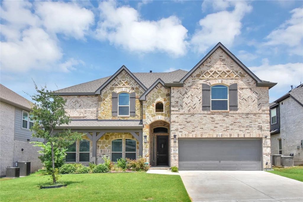 913 Peabody Drive, McKinney