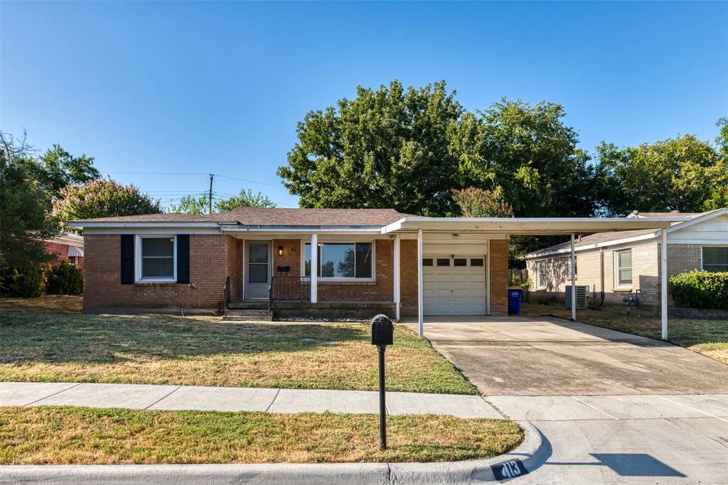 413 Kimbrough Street, White Settlement