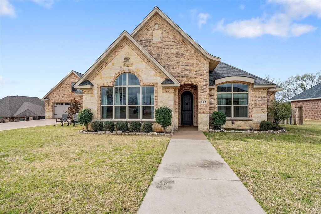 404 Corrigan Trails Boulevard, Lindale
