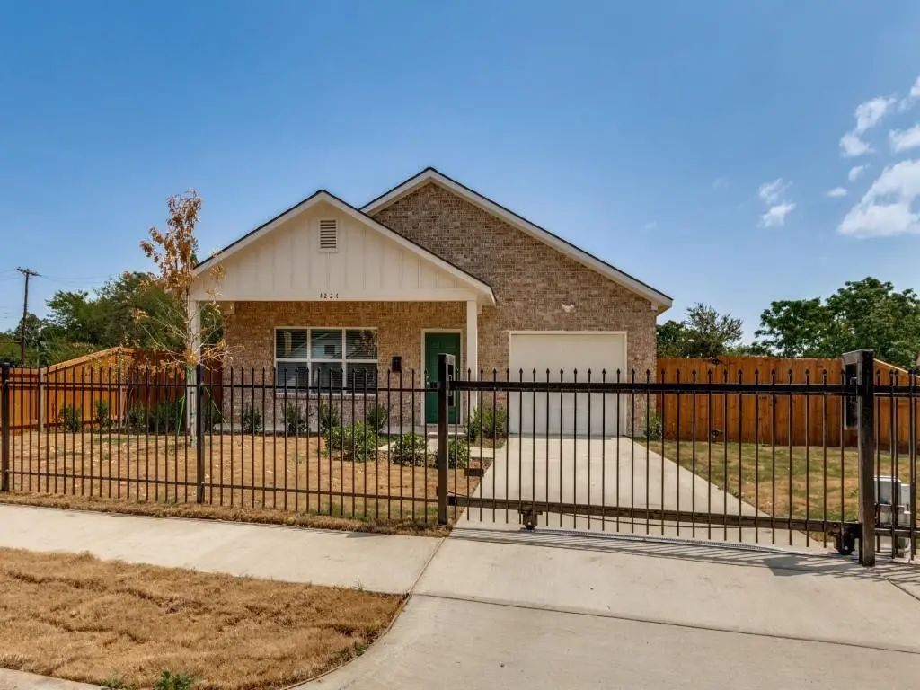 4224 Colonial Avenue, Dallas