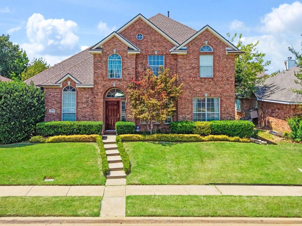 3704 Gardenia Lane, McKinney