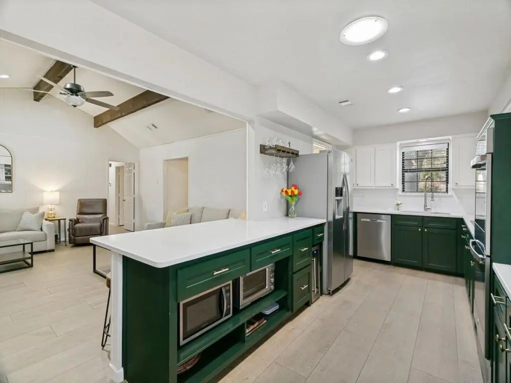 421 Frankie Lane, Lewisville