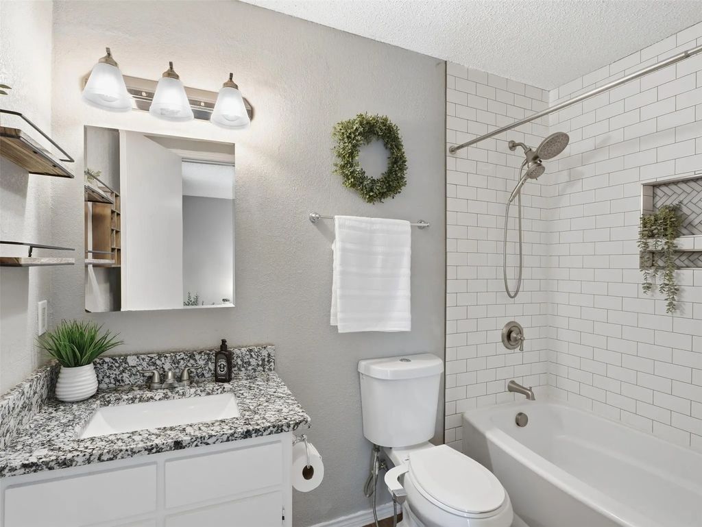 6206 Hott Springs Drive, Arlington