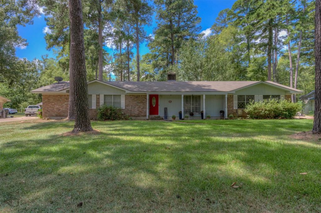 3132 Pines Road, Shreveport