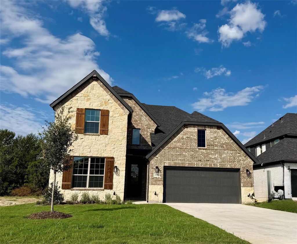 390 Devonshire Drive, Greenville