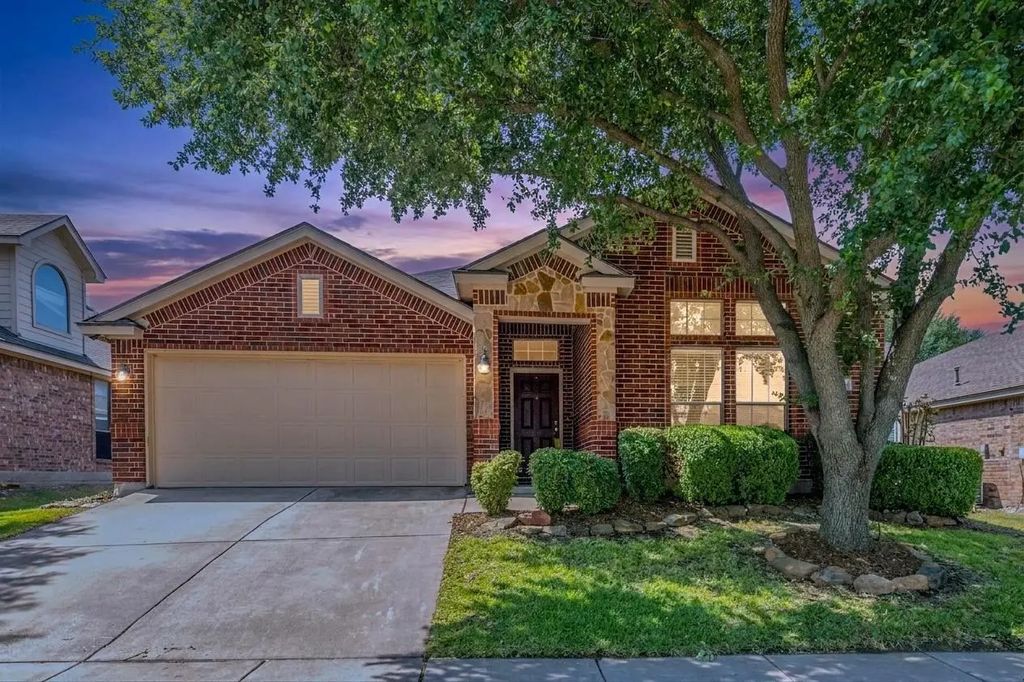 515 Mustang Trail, Celina
