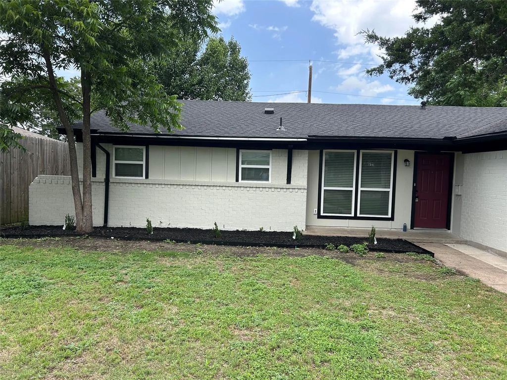 3837 Burning Tree Lane, Garland