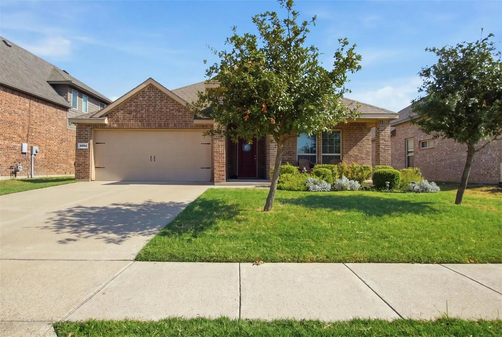 3204 Clear Creek Drive, Royse City