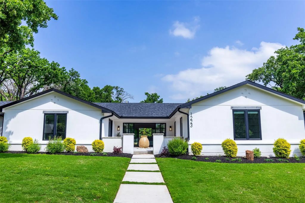 1223 Ridgewood Circle, Southlake